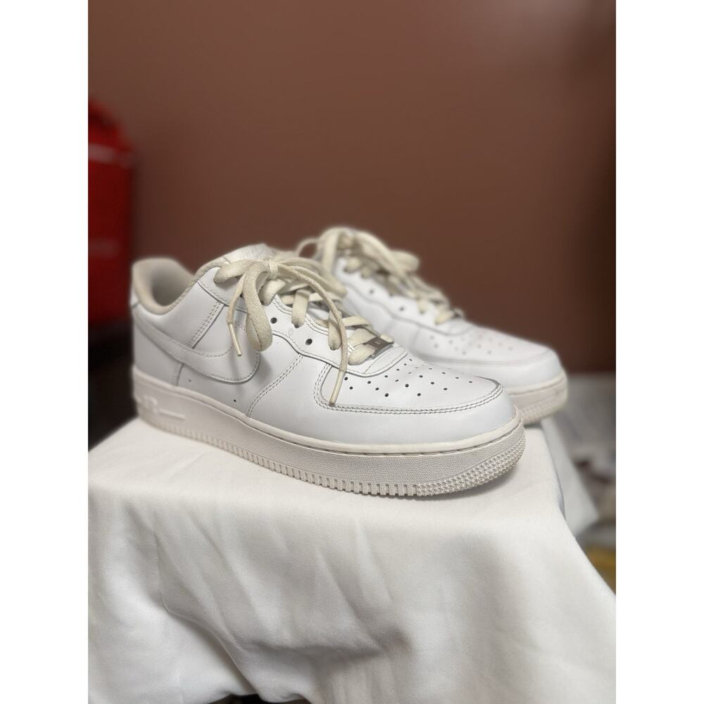 Nike Men’s Air Force 1 Size 10.5